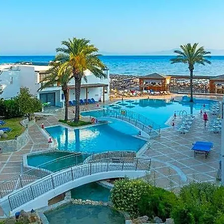 Avra Hotel 4*