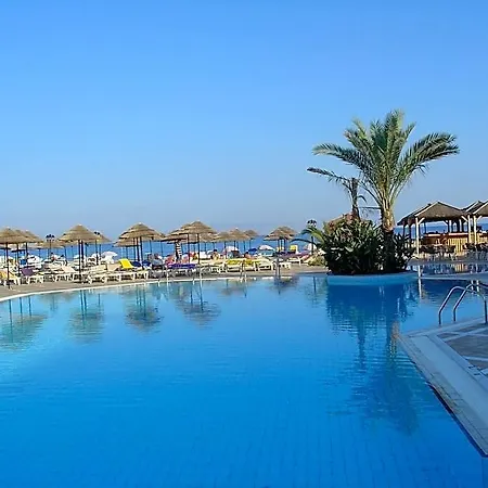 Avra Hotel