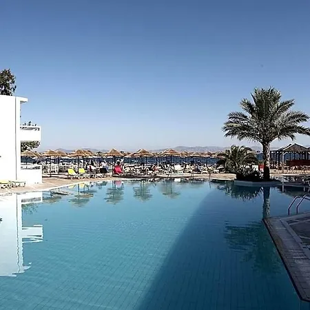 Hotel Avra